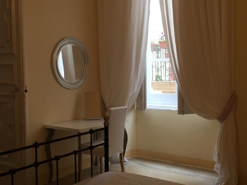 Palazzo Doxi Fontana Dimora Storica Apartment Gallipoli Ngoại thất bức ảnh